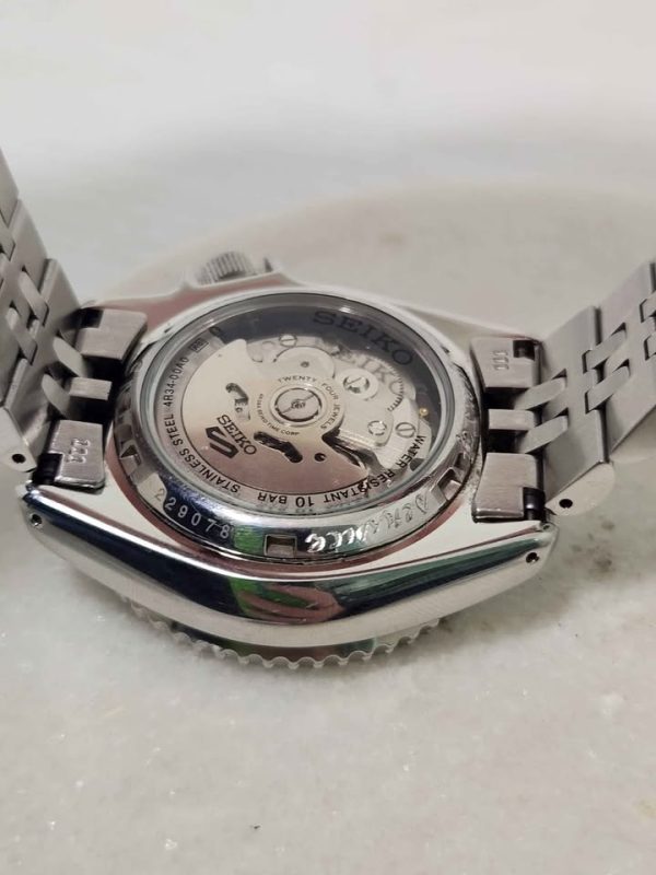 MENS CHROME SEIKO WATCH #GN383400 - Image 6