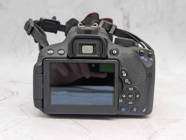 Canon Camera DS126431 - BP374289 - Image 4