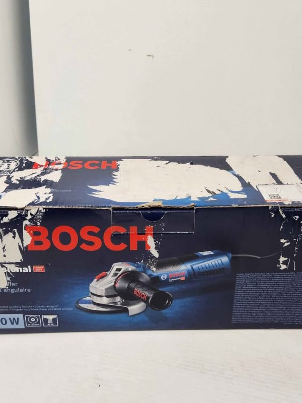 BOSCH ANGLE GRINDER IN BOX (GWS17) #GN381910 - Image 4