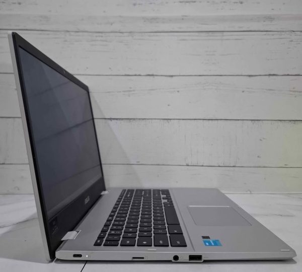 ASUS CHROMEBOOK LAPTOP TW373424 - Image 11