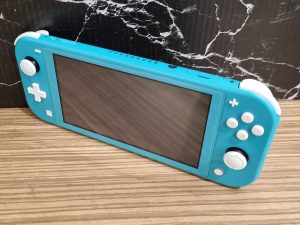 Nintendo Switch Lite TW382267