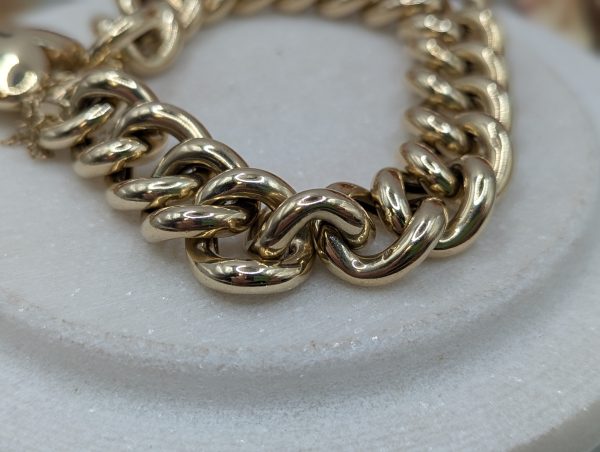 Ladies 9CT Yellow Gold Chunky Curblink Heart Locket Bracelet (49.66gms) - BP338070 - Image 3