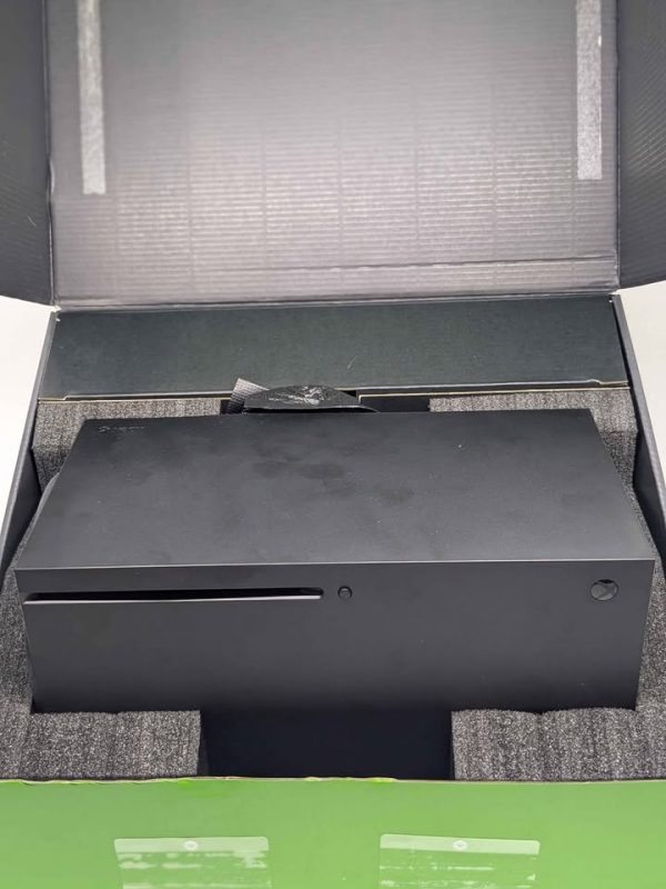 Xbox Series X - BL381068 - Image 4