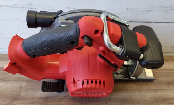 Milwaukee 18V Circular Saw TW379912 - Image 6
