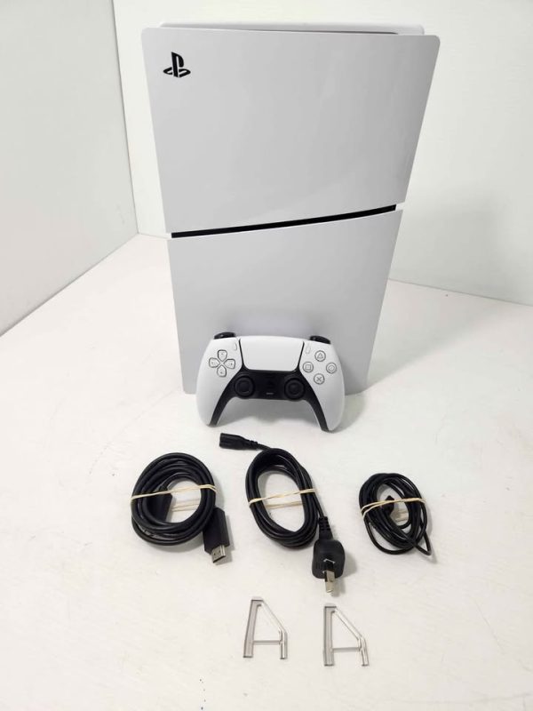 SONY PLAYSTATION 5 CONSOLE WITH CORDS AND CONTROLLER #GN384377 - Image 2