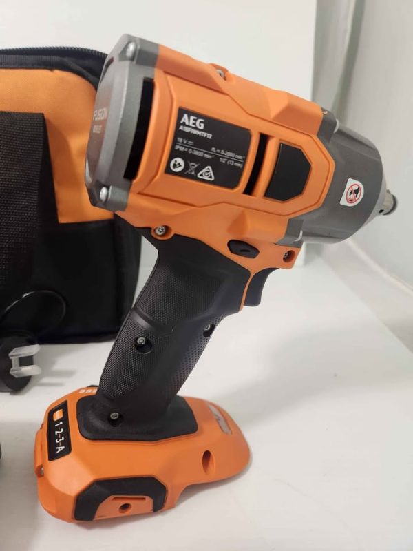 AEG IMPACT WRENCH WITH BATTERY-CHARGER-CARRY BAG #GN384558 - Image 11