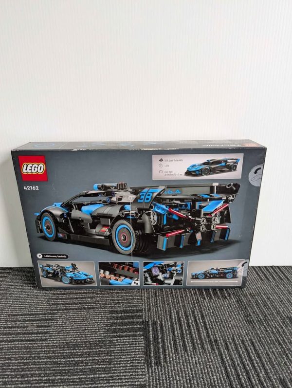 LEGO Technic Bugatti Bolide Agile Blue Complete Set (42162) - BP373631 - Image 2