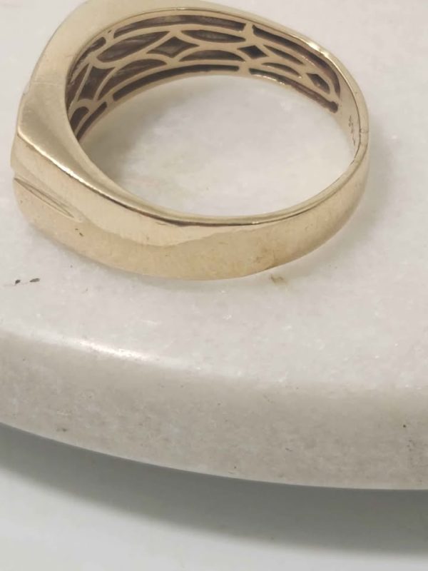9CT YELLOW GOLD RING (SIZE:T) #GN384661 - Image 4