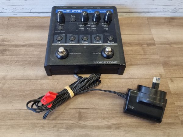 TC Helicon Voicetone Vocal Effects Processor TW350586