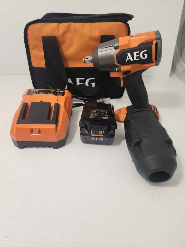 AEG IMPACT WRENCH WITH BATTERY-CHARGER-CARRY BAG #GN384558 - Image 8