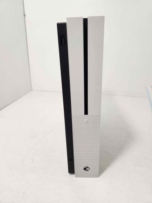 MICROSOFT XBOX ONE S CONSOLE WITH CORDS AND CONTROLLER #GN384376