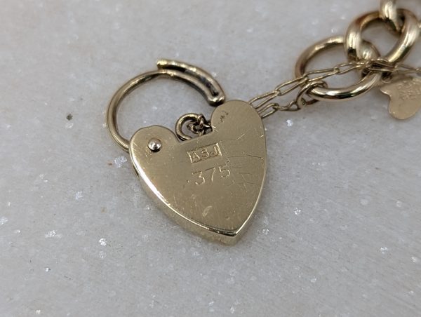 Ladies 9CT Yellow Gold Curb Chain Heart Locket Bracelet (19.56gms) - BP320646 - Image 6