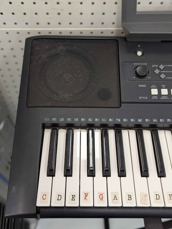 Yamaha PSR-E333 Portable Keyboard w/ Stand - BP381971 - Image 2