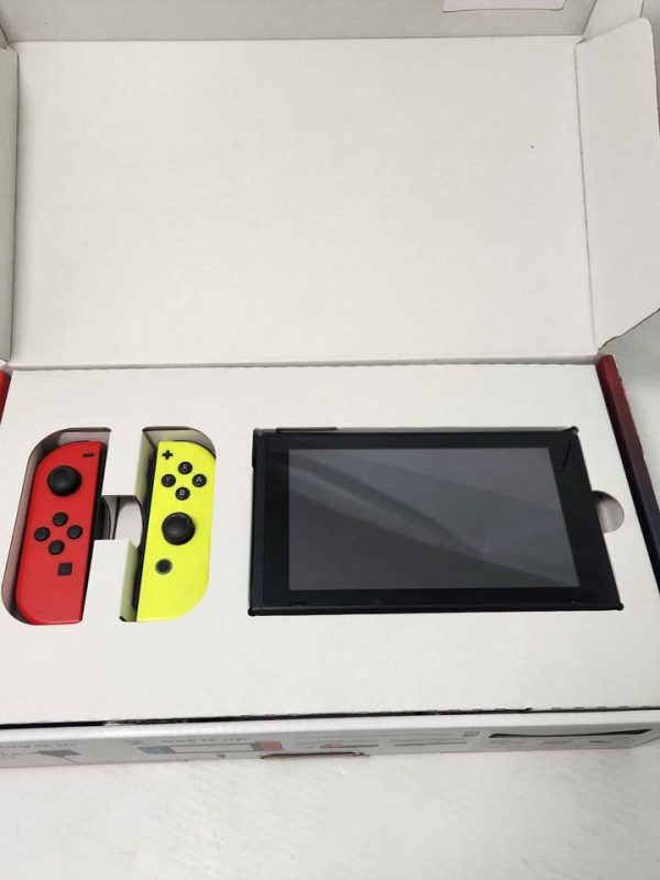 NINTENDO SWITCH WITH ACCESSORIES #GN381390 - Image 5