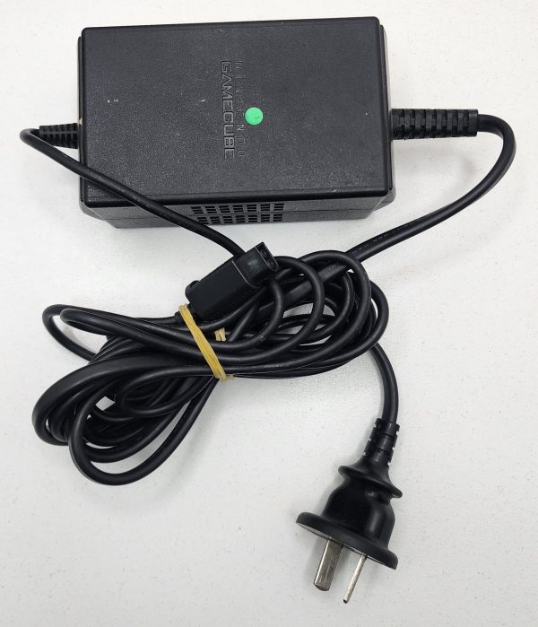 Nintendo Game Cube with Controller DOL-001(EUR) - IP384806 - Image 19