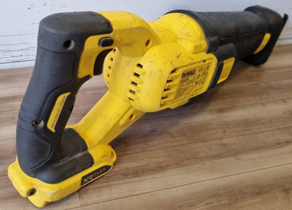 DeWalt 54V Reciprocating Saw TW367467 - Image 8