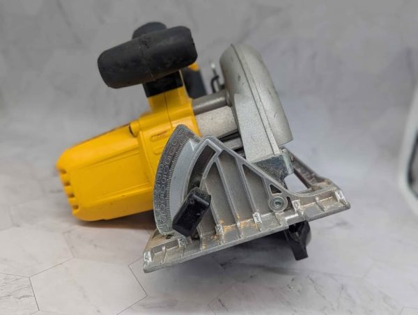 DeWalt 18V XR Circular Saw Skin-Only(DCS391) - BP385796 - Image 3