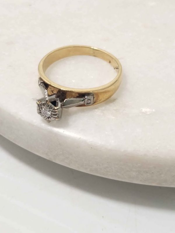 18CT YELLOW GOLD RING (SIZE:L) #GN384424 - Image 9