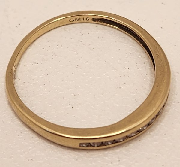Ladies 9Ct Yellow Gold Illusion Diamond Ring Set - IP344310 - Image 7
