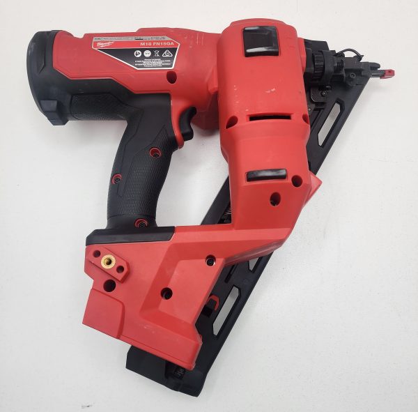 M18 Milwaukee Angled Finishing Nail Gun (FN15GA) with Case - IP381247 - Image 2