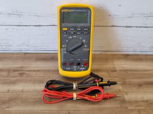 Fluke Industrial True Multimeter TW372415