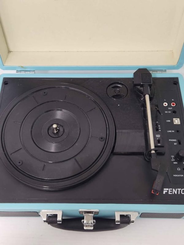 FENTON RECORD PLAYER WITH POWER CORD (NOT VERY LOUD) #GN383153 - Image 9