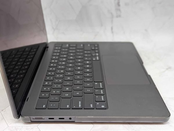 Apple 14" MacBook Pro 512GB (M3 Pro, 2023) - BP384945 - Image 3