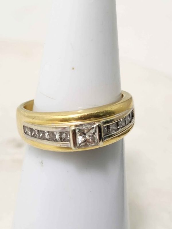 18CT YELLOW GOLD DIAMOND RING #GN383822 - Image 17
