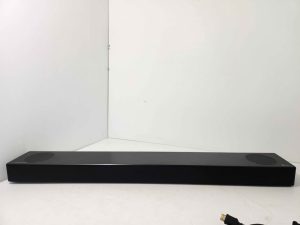 LG SOUNDBAR WITH CORDS AND REMOTE (NO SUBWOOFER) #GN383403