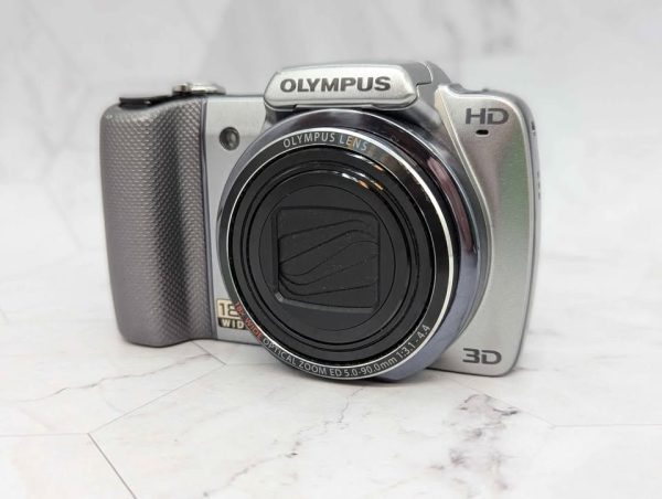 Olympus SZ-10 14-Megapixel Digital Camera - BP382127