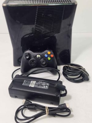 MICROSOFT XBOX 360 CONSOLE WITH CORDS AND ONE CONTROLLER #GN380983