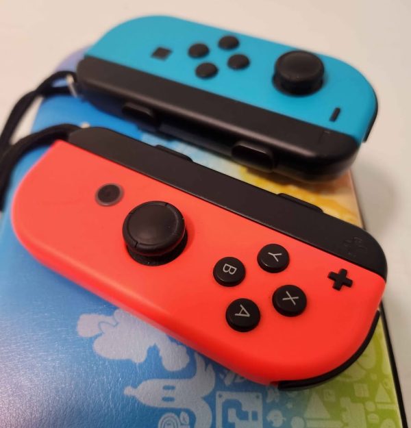 NINTENDO SWITCH JOY-CONS-NEON #GN383150 - Image 10