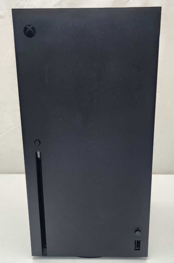 Xbox Series X 1TB with Controller - IP383049 - Image 16