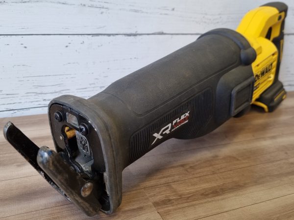 DeWalt 18V Reciprocating Saw TW377826 - Image 3