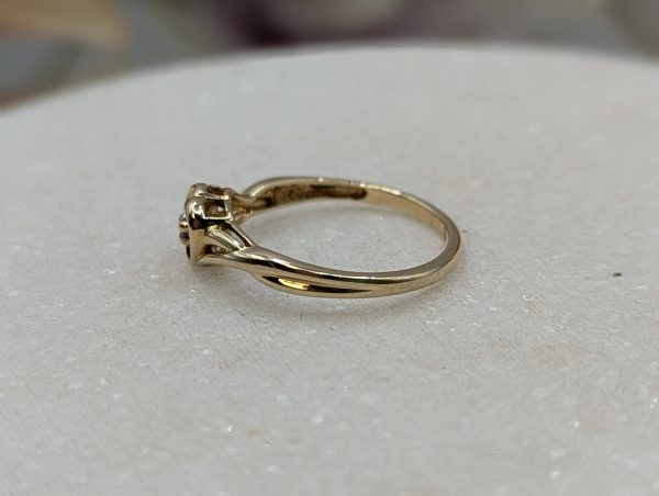 Ladies 18CT Yellow Gold Heart Styled Clear Stone Ring (1.3gms) - BP335713 - Image 5