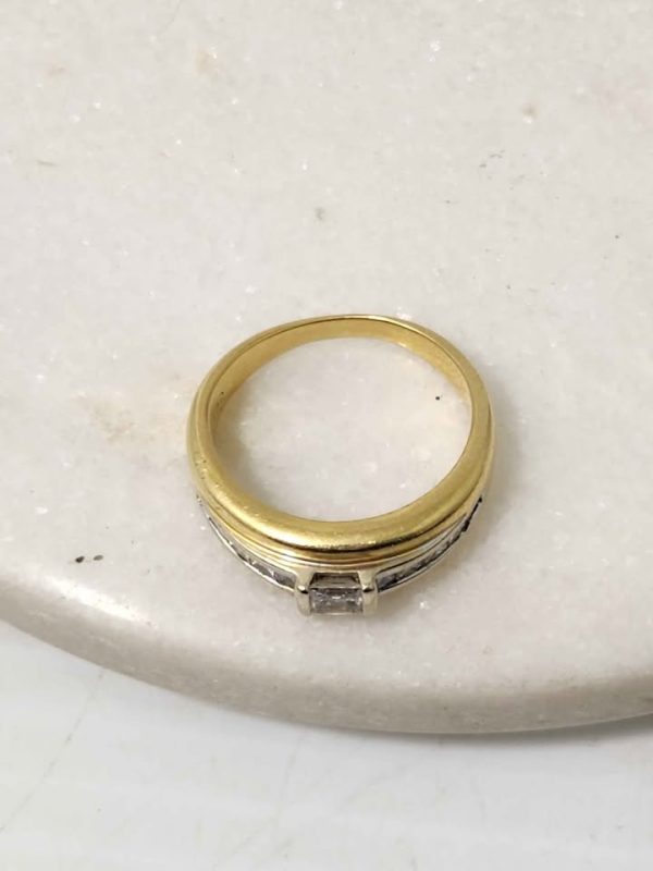 18CT YELLOW GOLD DIAMOND RING #GN383822 - Image 2