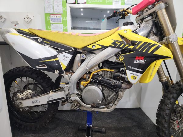 Suzuki RM-Z450 Motocross Bike - IP379714 - Image 15