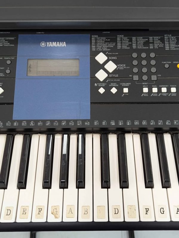 Yamaha PSR-E333 Portable Keyboard w/ Stand - BP381971 - Image 4