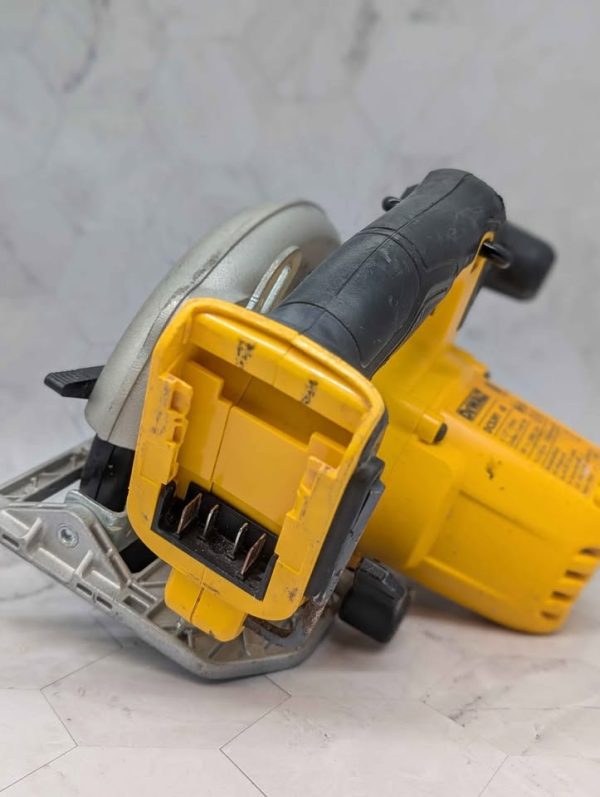 DeWalt 18V XR Circular Saw Skin-Only(DCS391) - BP385796 - Image 8