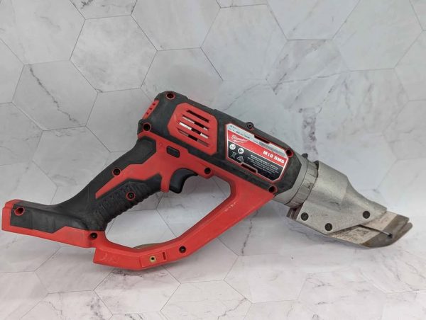 Milwaukee 18V 18 Gauge Single Cut Shear Skin-Only (M18BMS) - BP384078 - Image 3