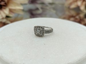 Ladies 18CT White Gold Halo Diamond Ring (5.5gms) - BP335486