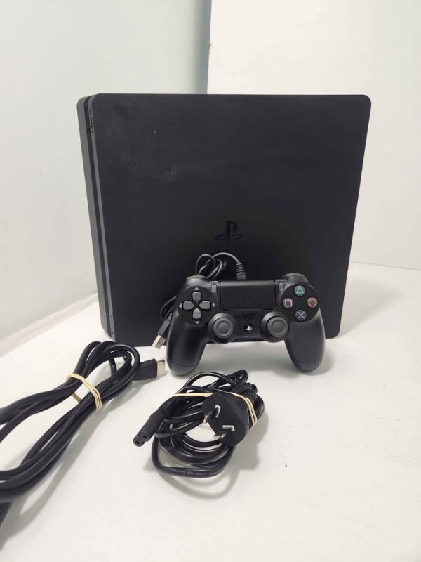 SONY PLAYSTATION 4 CONSOLE WITH CORDS AND CONTROLLER #GN382150 - Image 2