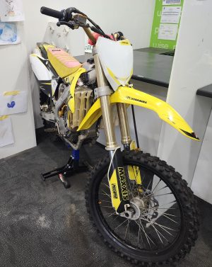 Suzuki RM-Z450 Motocross Bike - IP379714