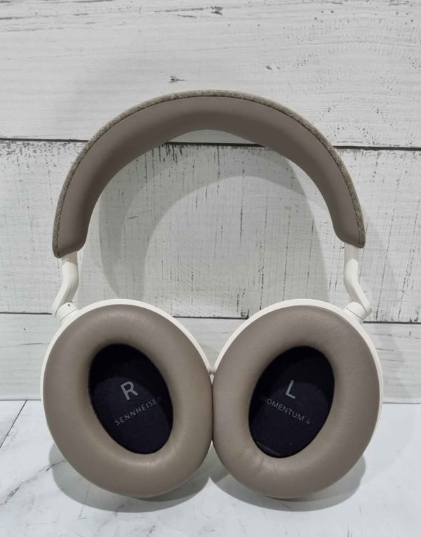 SENNEHEISER MOMENTUM 4 HEADPHONES TW367772 - Image 7