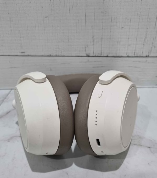 SENNEHEISER MOMENTUM 4 HEADPHONES TW367772 - Image 8