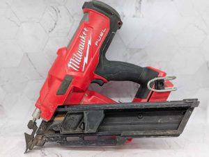 Milwaukee 18V 30°-34° Framing Nailer Skin-Only (M18FFN) - BP384079