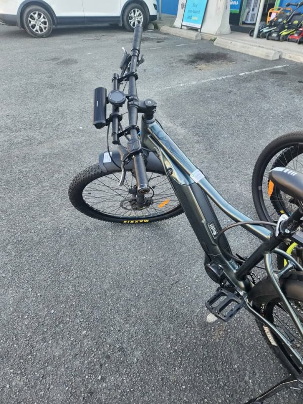 GIANT E-BIKE (TALON E+Q COMES WITH KEY AND CHARGER #GN385620