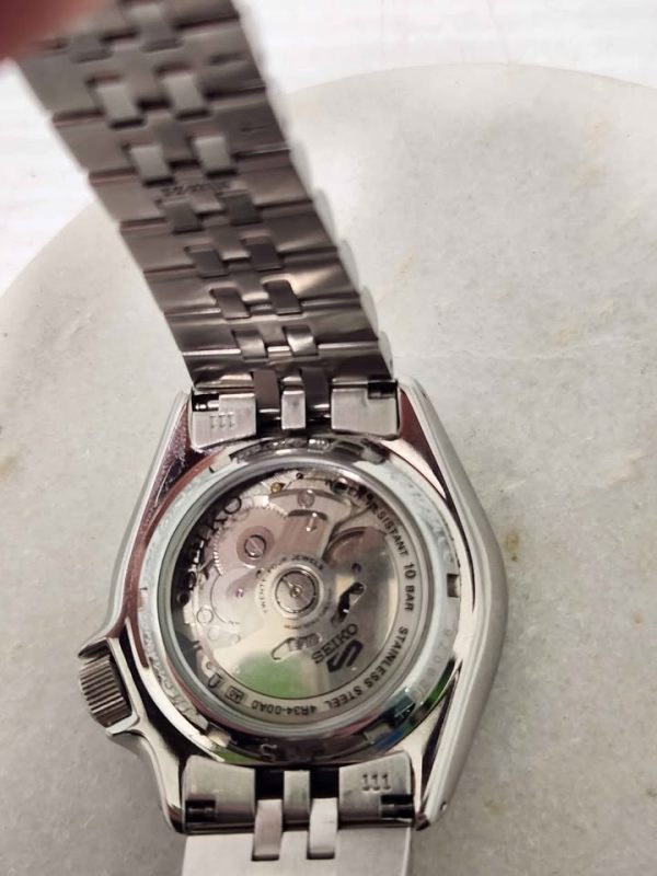 MENS CHROME SEIKO WATCH #GN383400 - Image 5