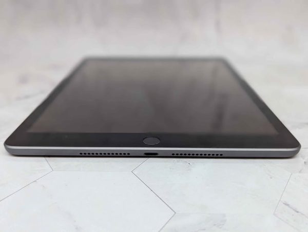 Apple iPad 32GB (8th Gen - WiFi+Cellular) - BP382386 - Image 3