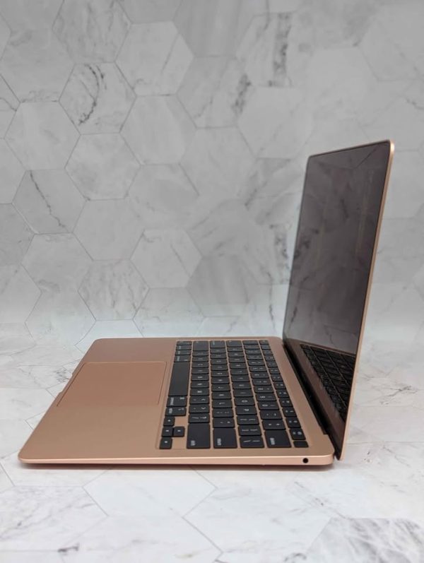 MacBook Air 13-Inch 256GB (M1 Chip, 2020) - BP383406 - Image 4
